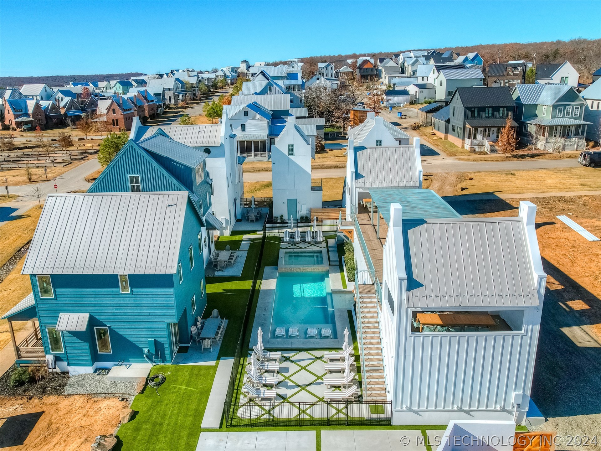 49 Lower Greenway