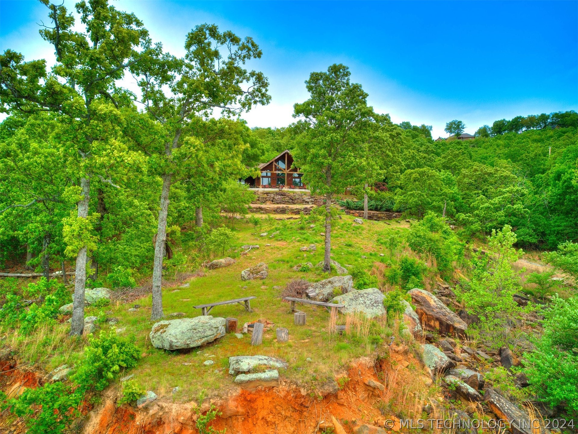 1807 Rose Lane