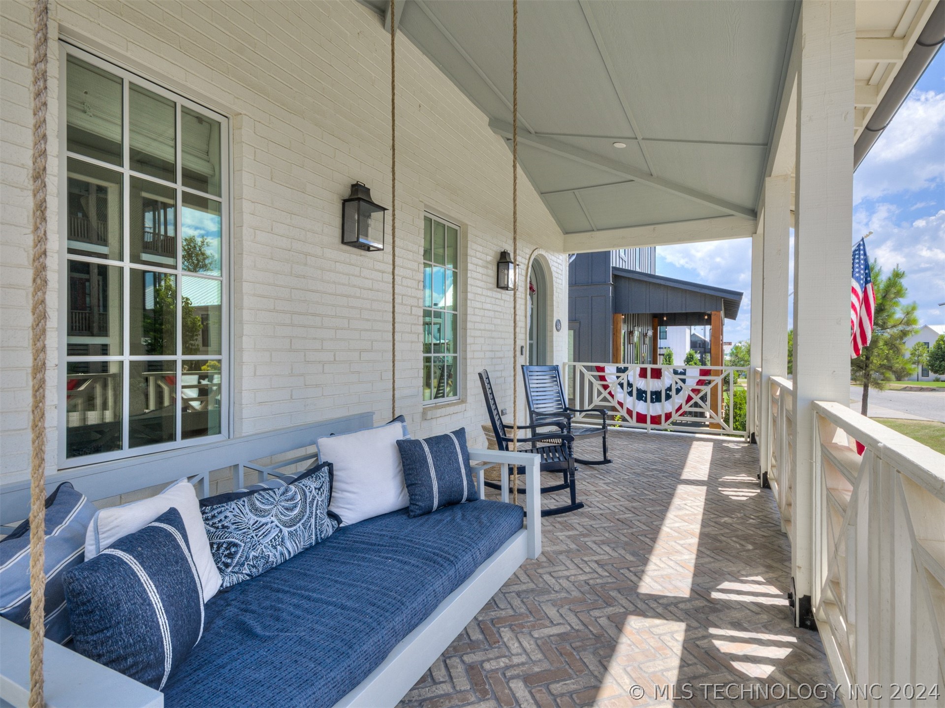 42 Ramble Along Road