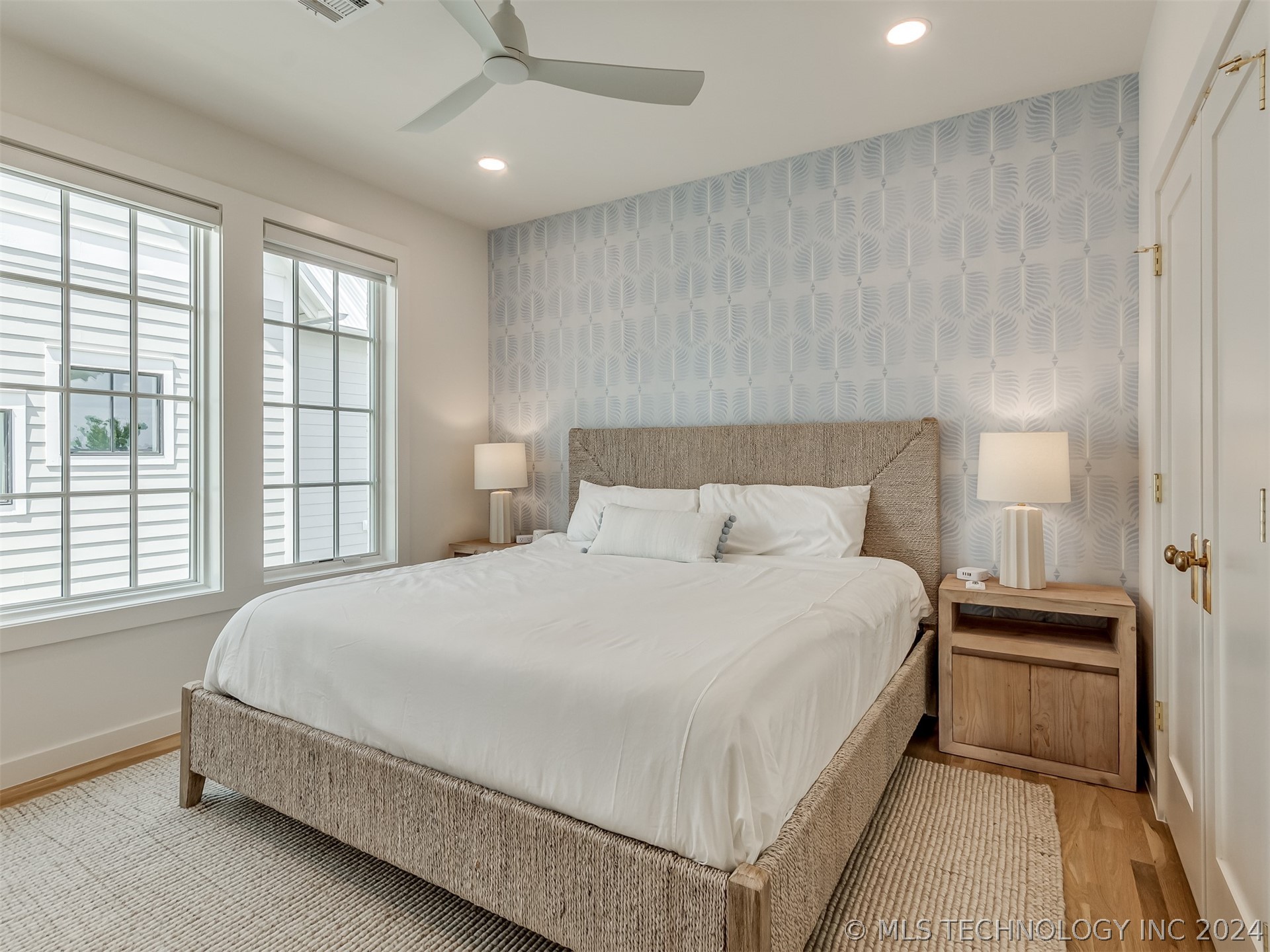 42 Ramble Along Road