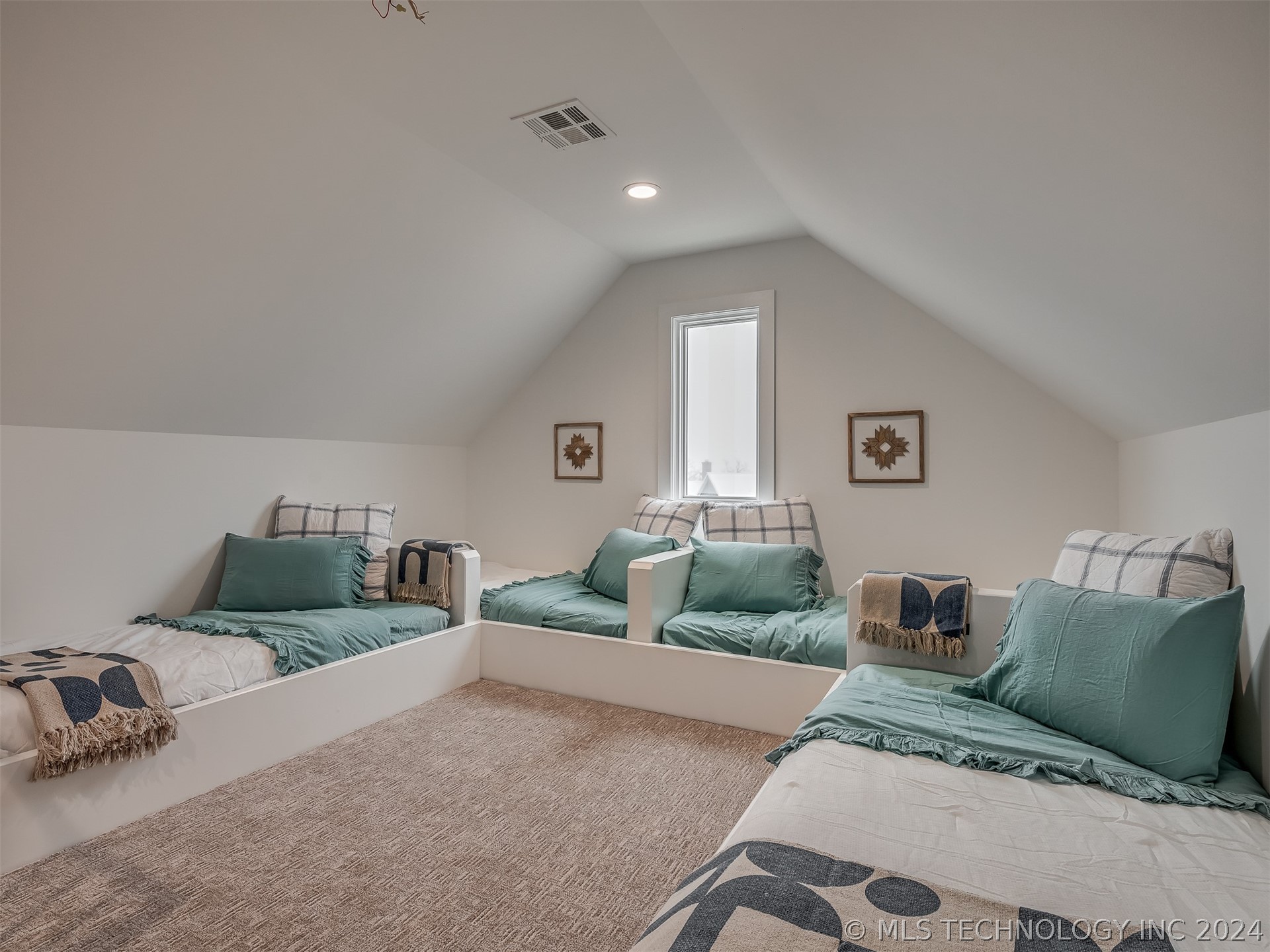 51 Lower Greenway B