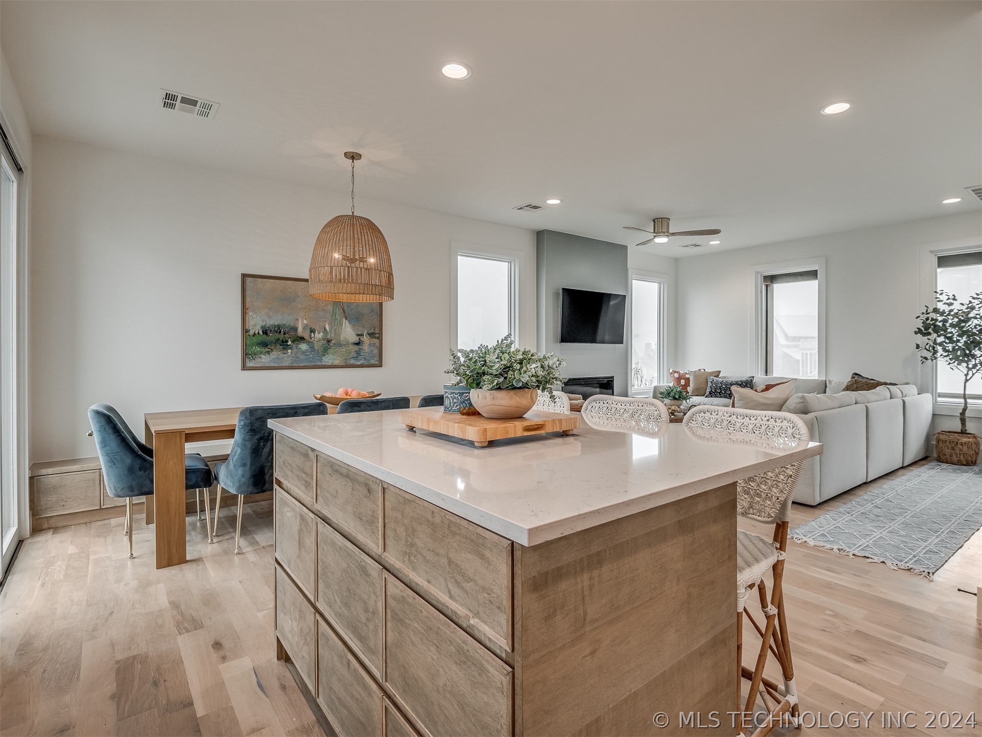 51 Lower Greenway B