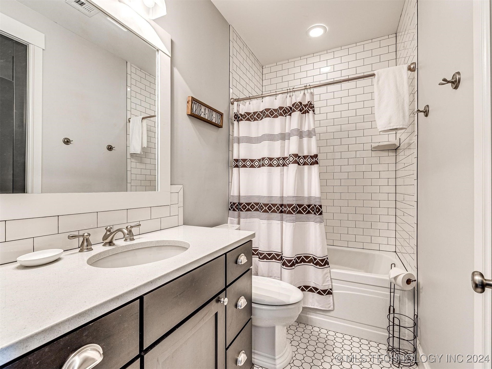 29 Boardwalk E