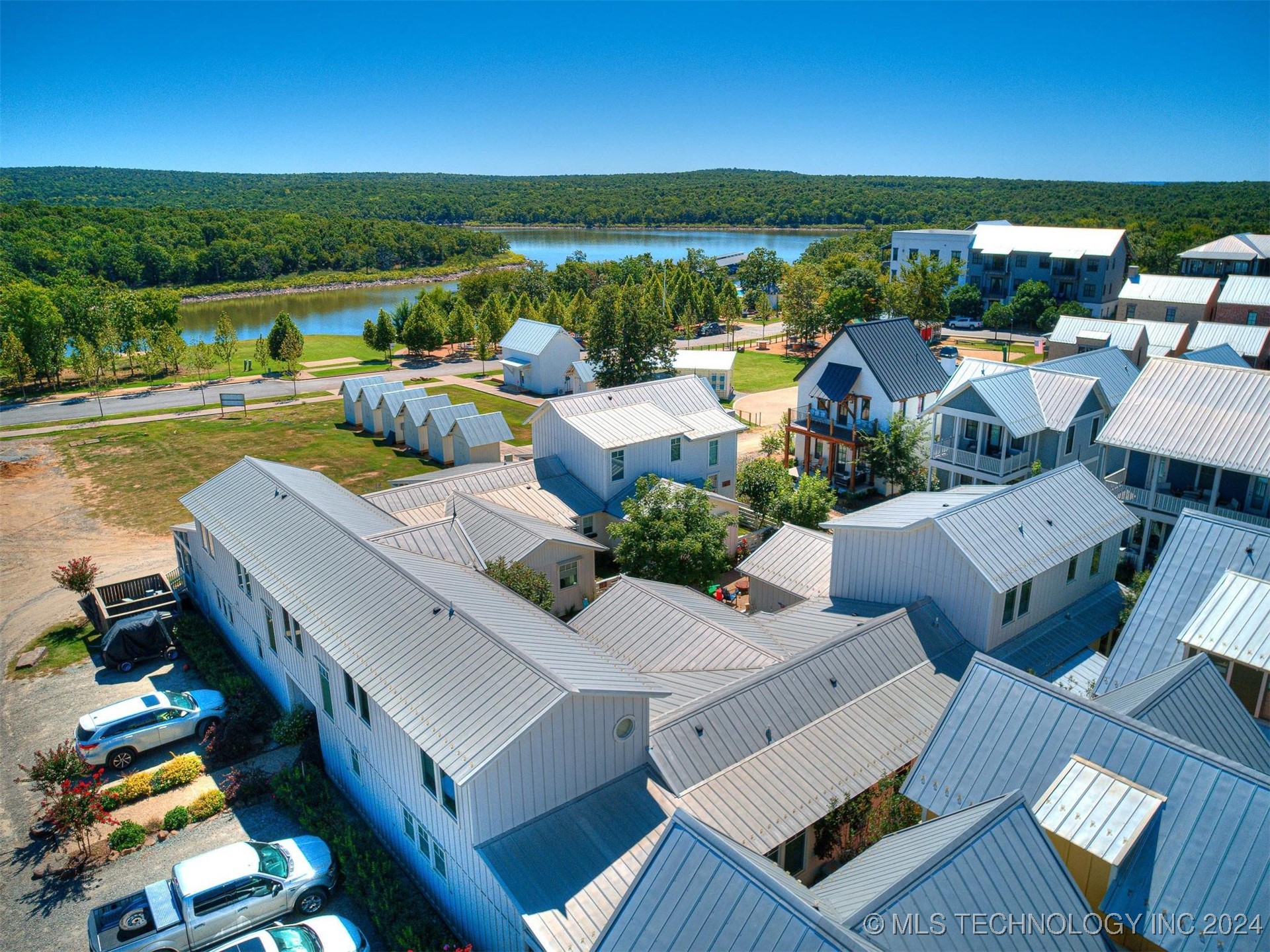 29 Boardwalk E