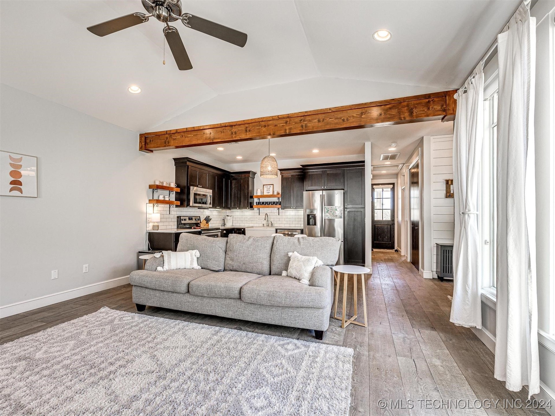 29 Boardwalk E