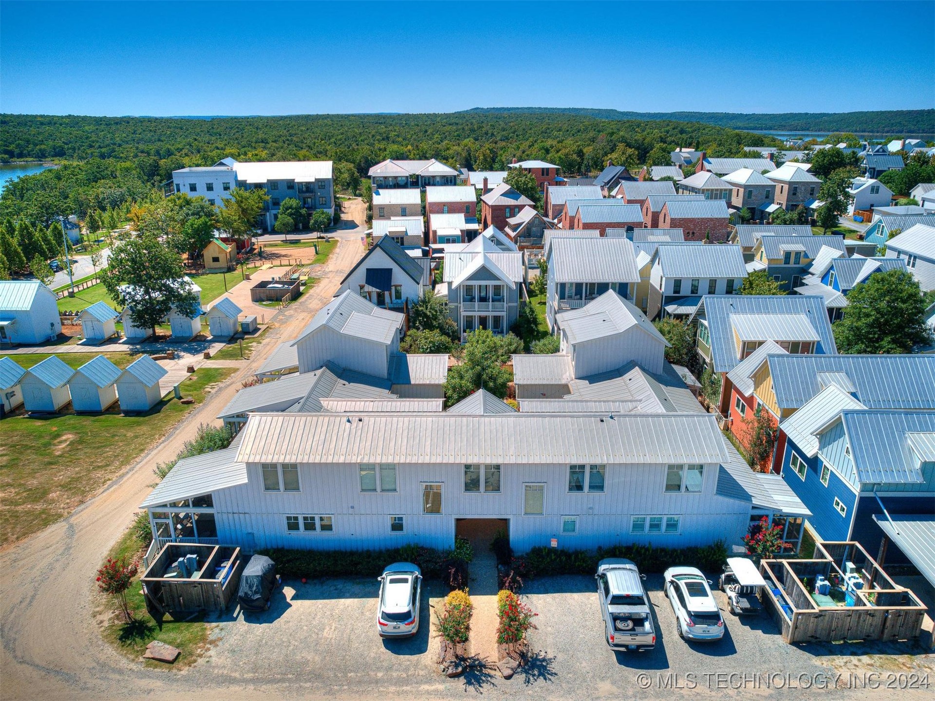 29 Boardwalk E