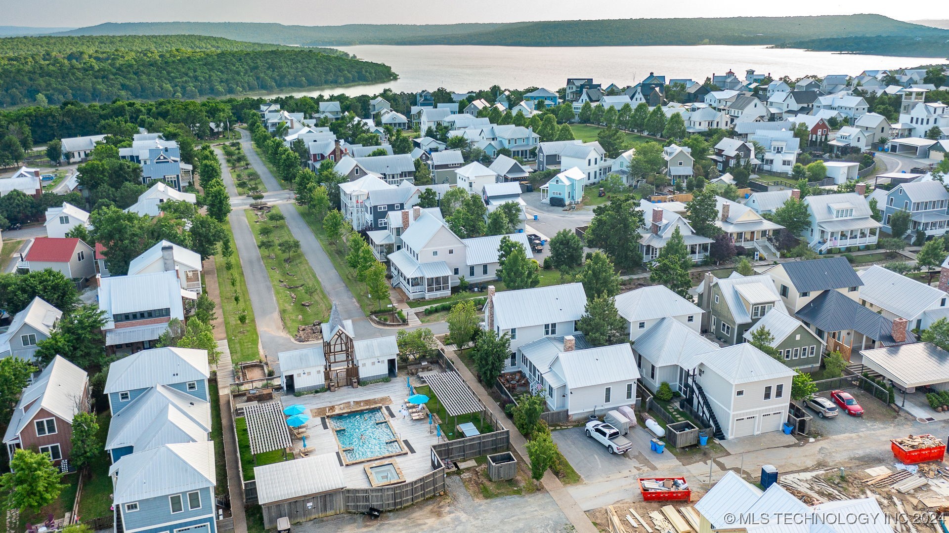 53 Boardwalk