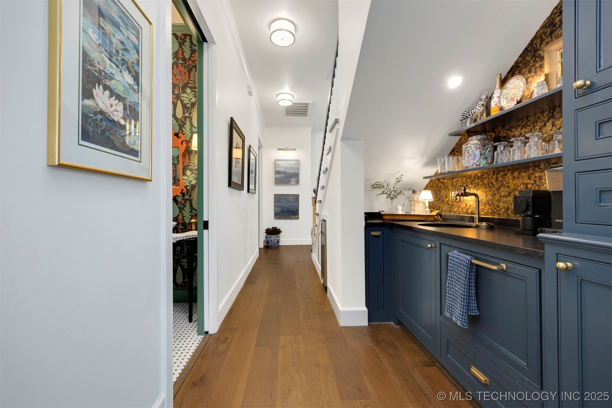 51 Ridgeline Road