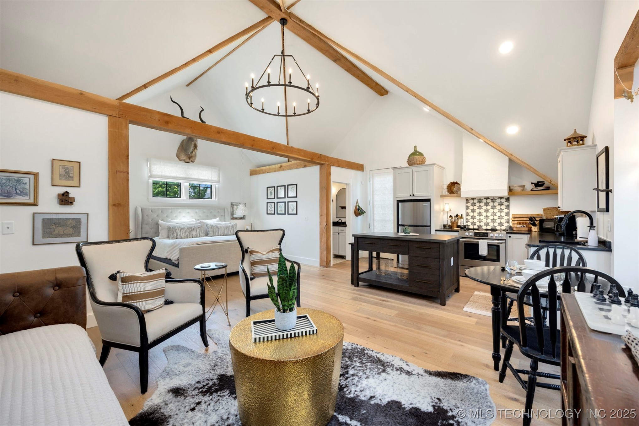 51 Ridgeline Road