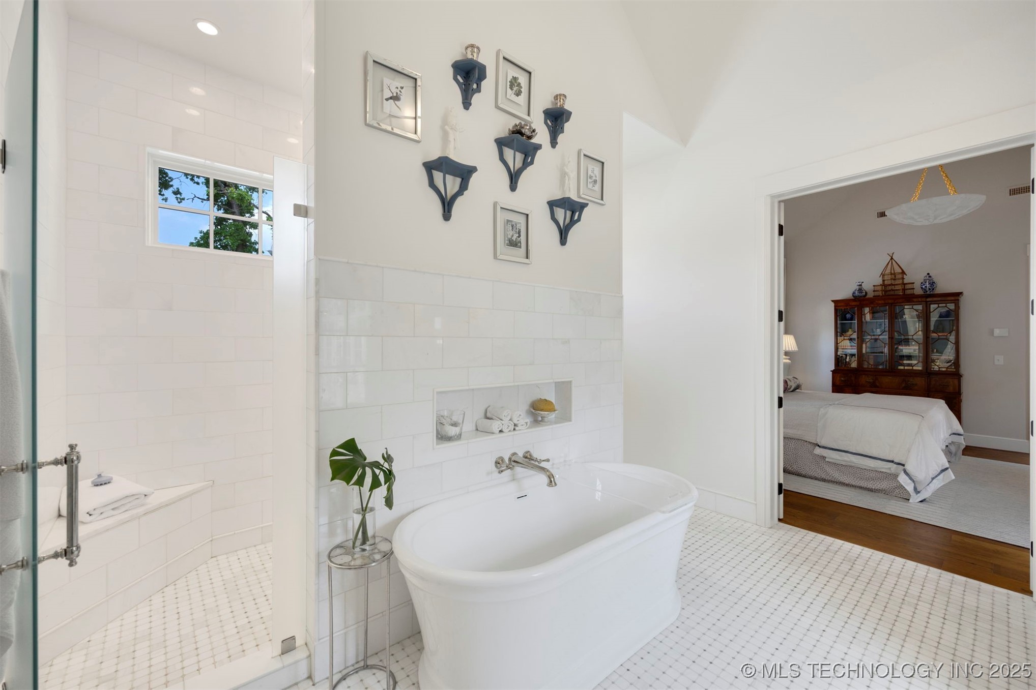 51 Ridgeline Road