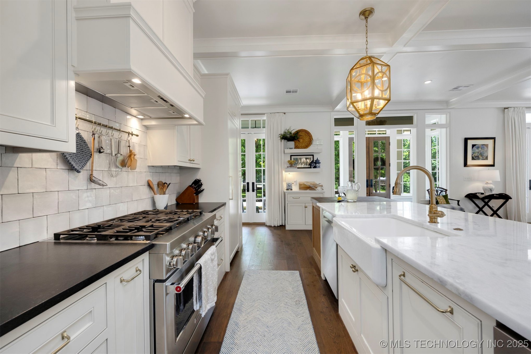 51 Ridgeline Road