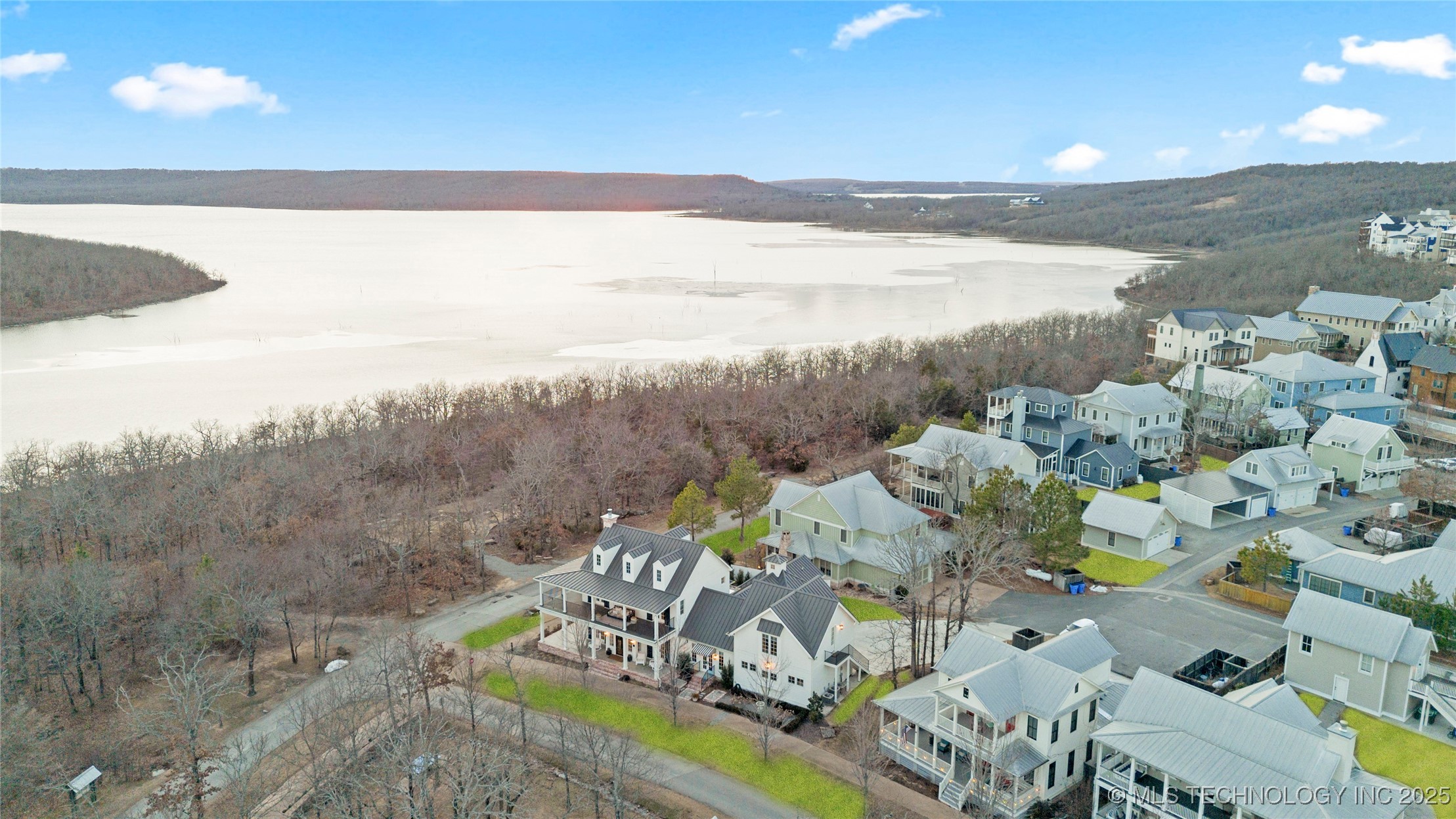 51 Ridgeline Road