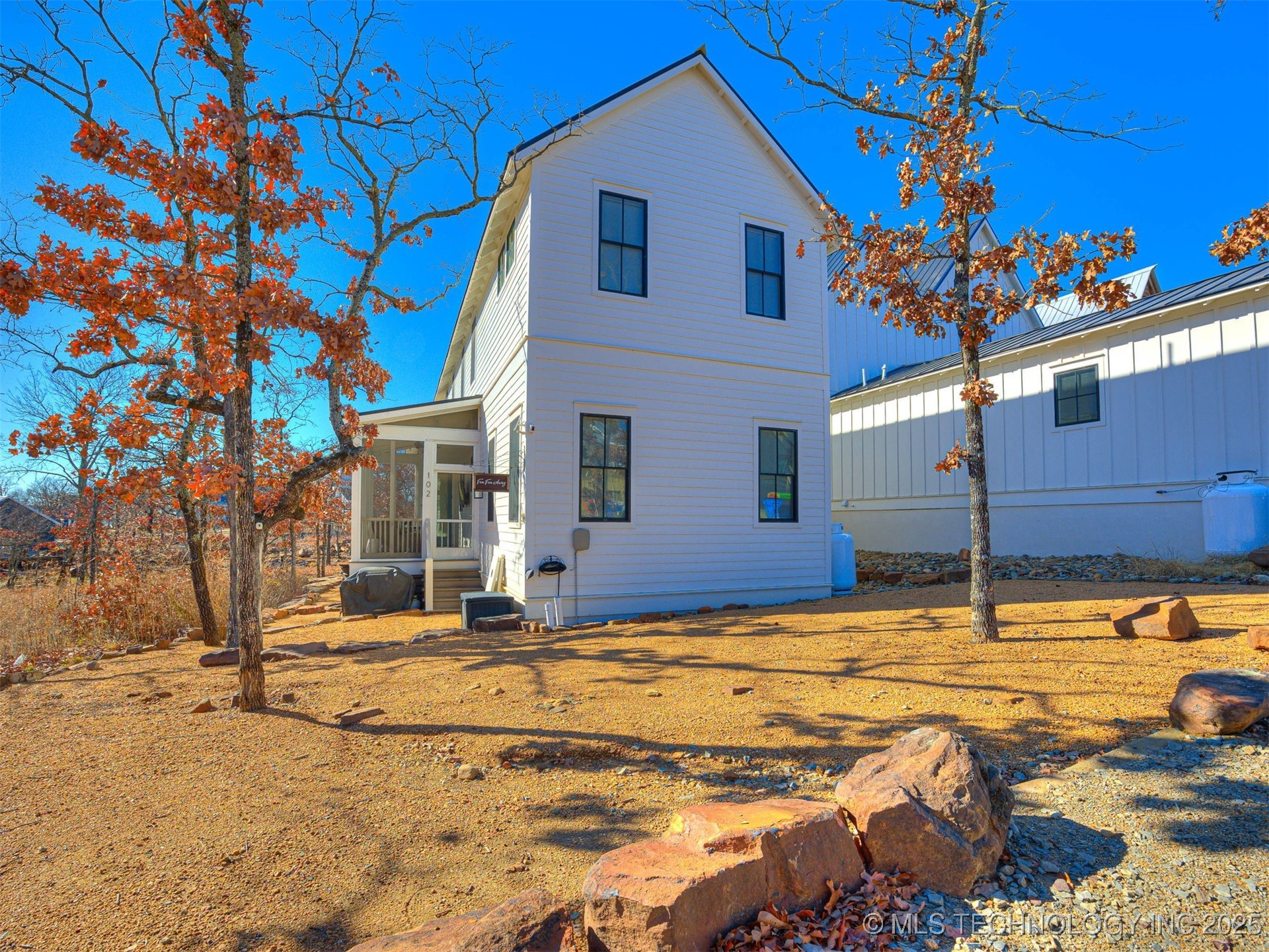 102 Brookside Drive