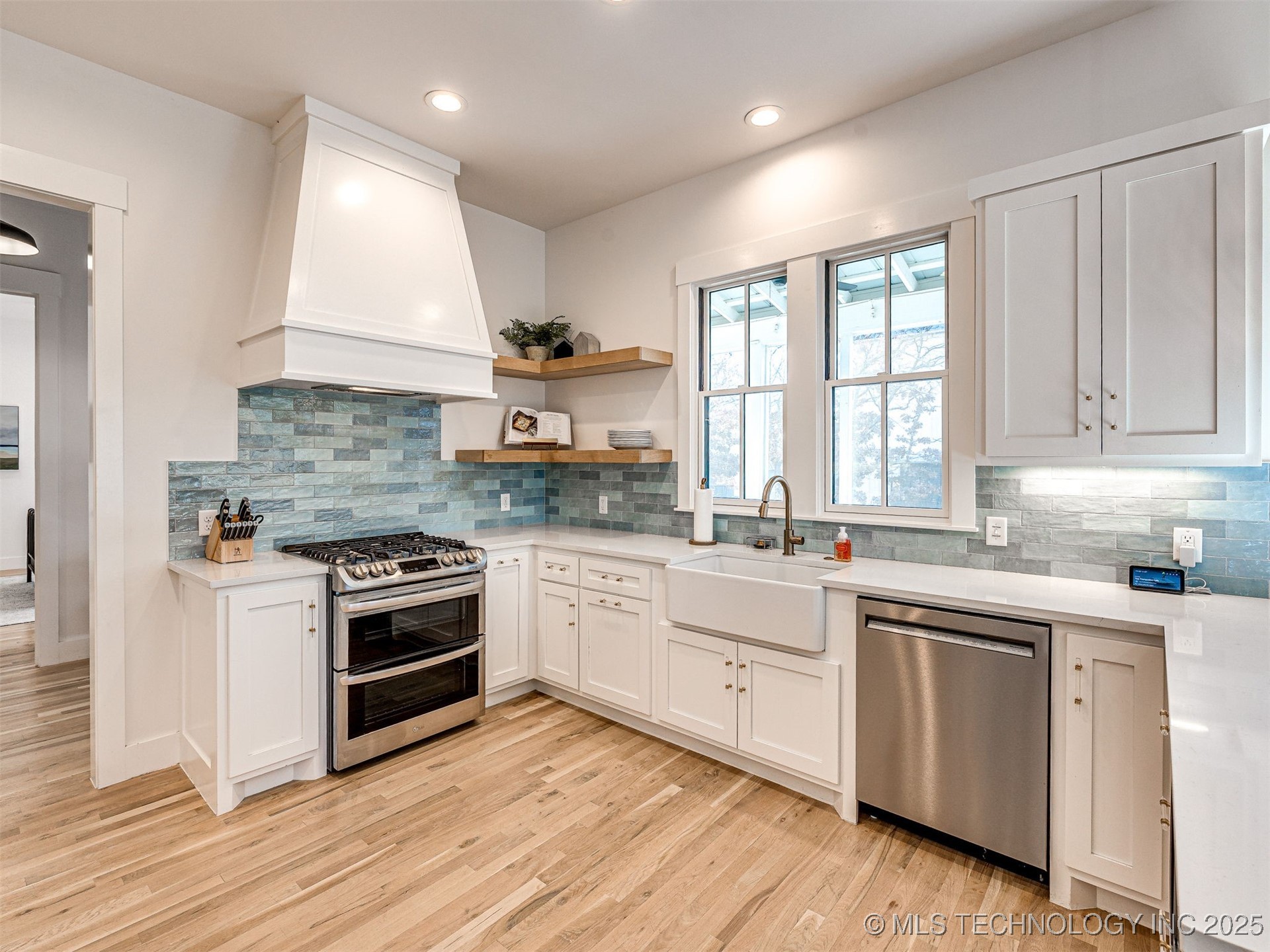 102 Brookside Drive