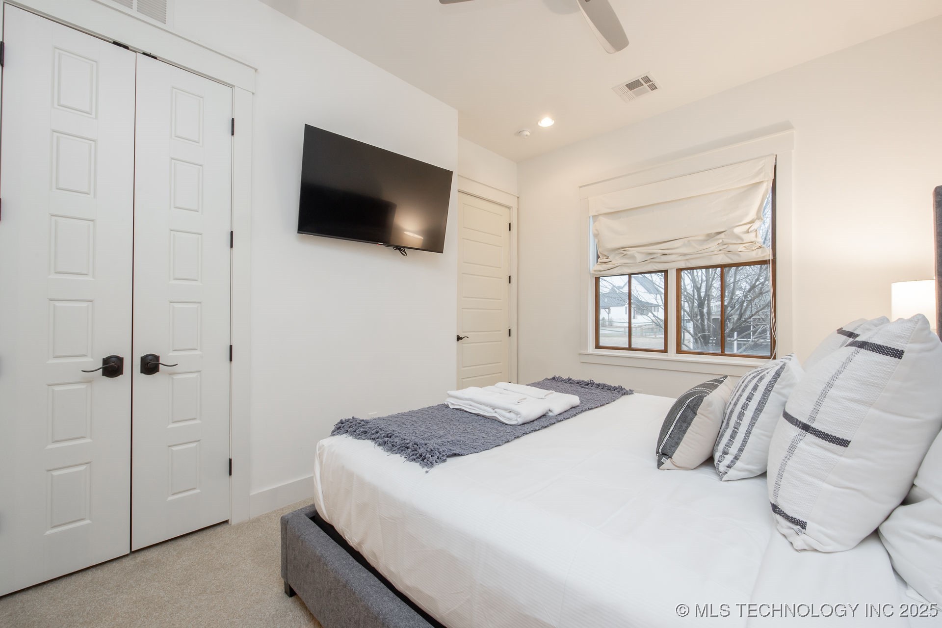 29 Water Street 2