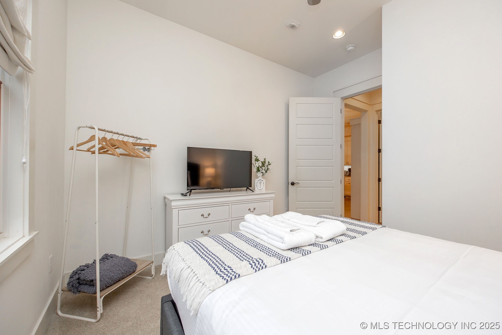 29 Water Street 2