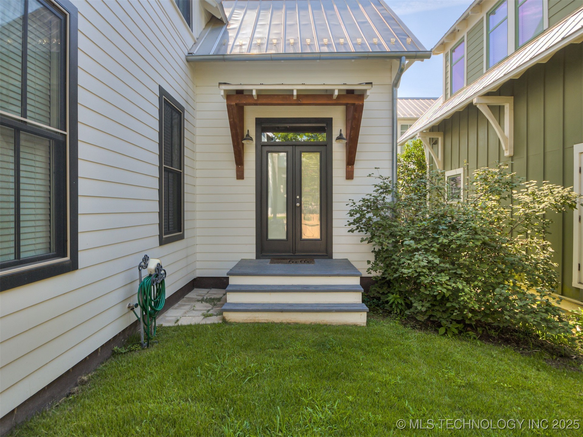 33 Boardwalk B