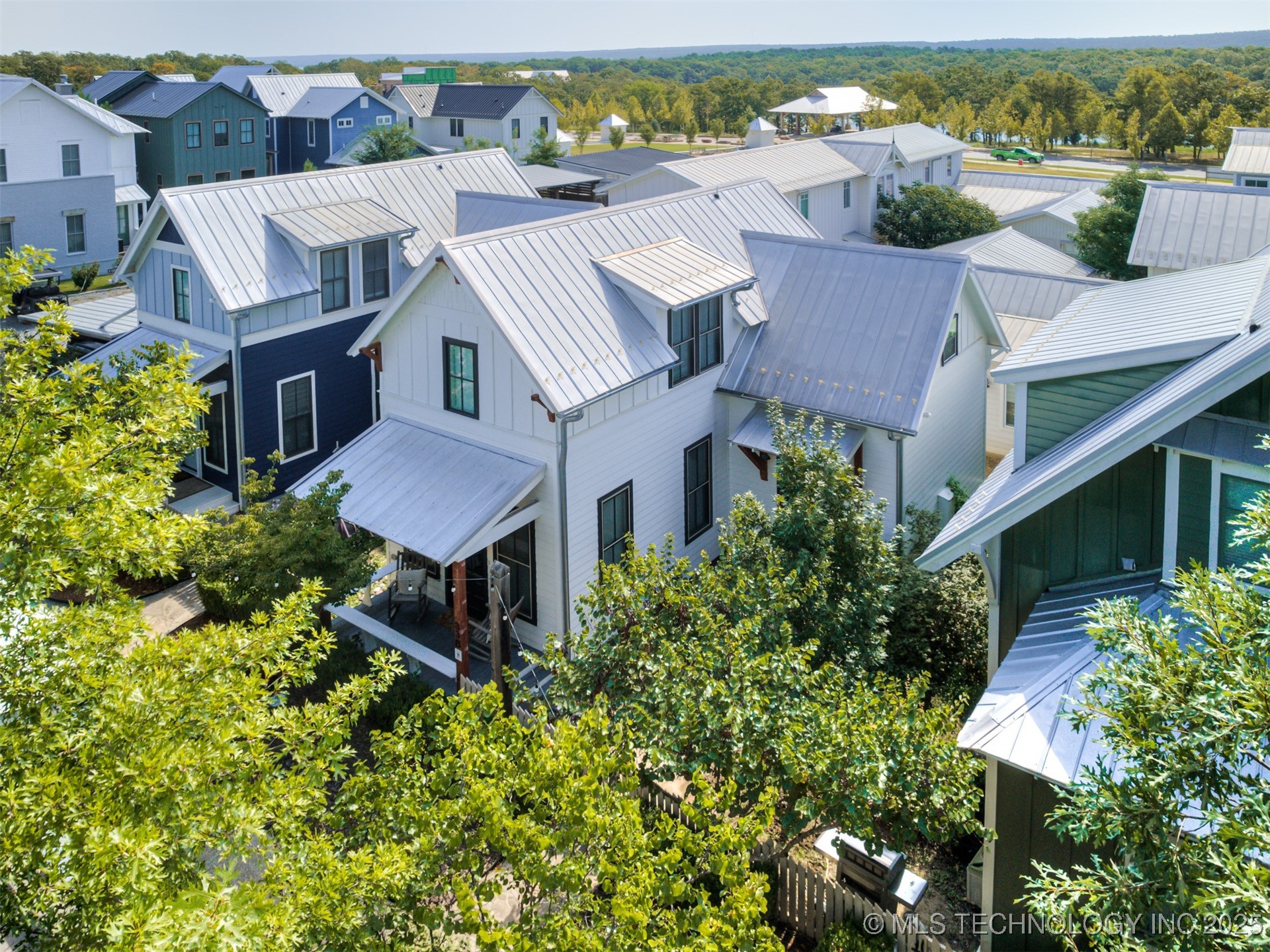 33 Boardwalk B