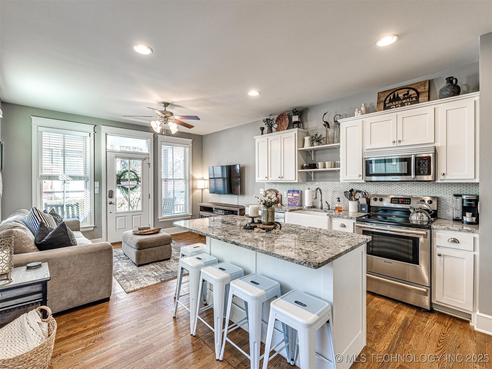 33 Boardwalk B
