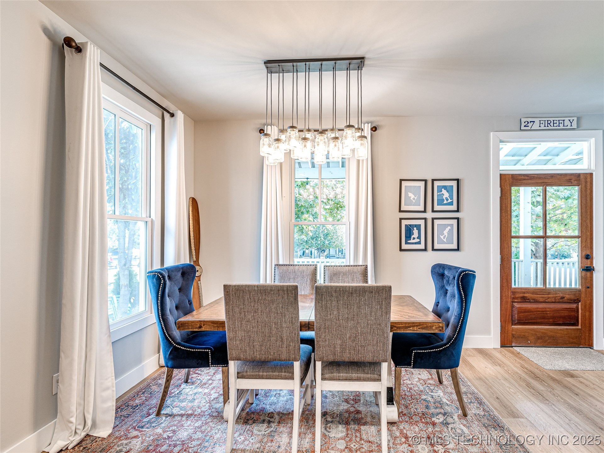 27 Firefly Lane