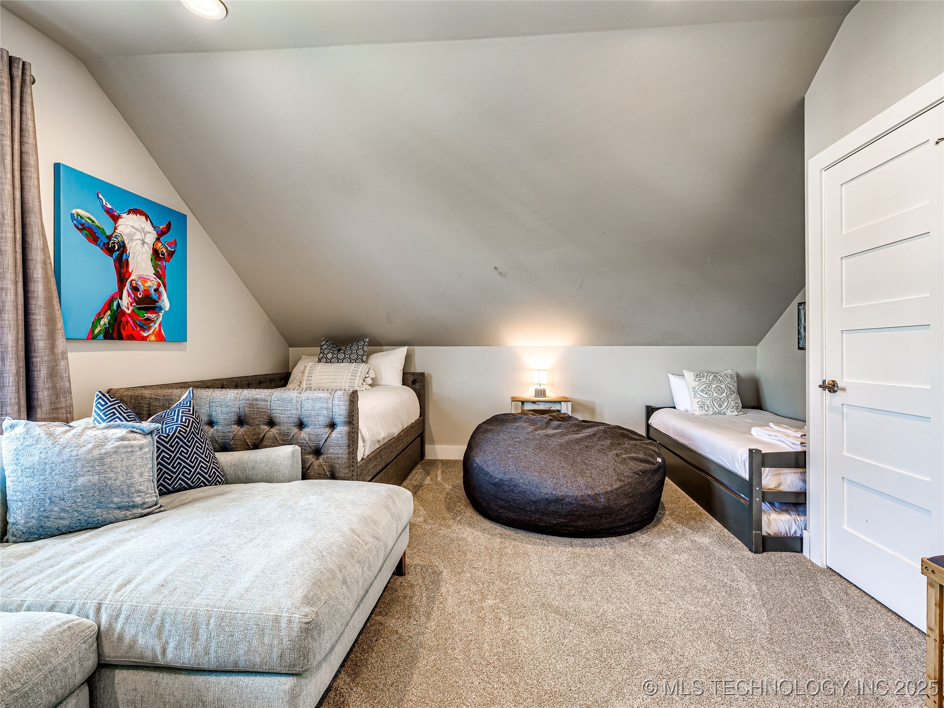 27 Firefly Lane