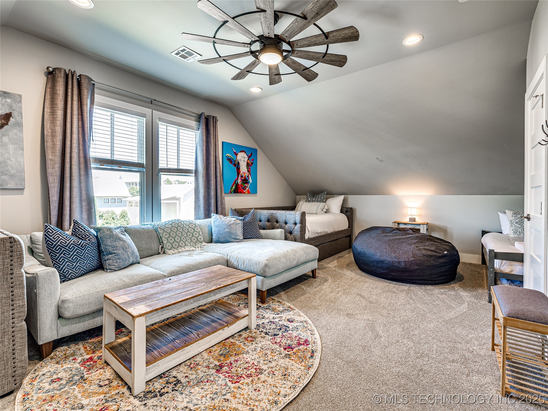 27 Firefly Lane