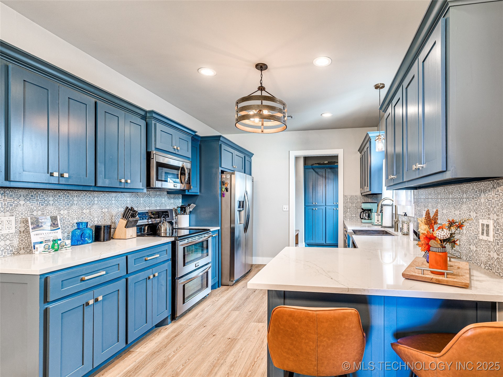 27 Firefly Lane