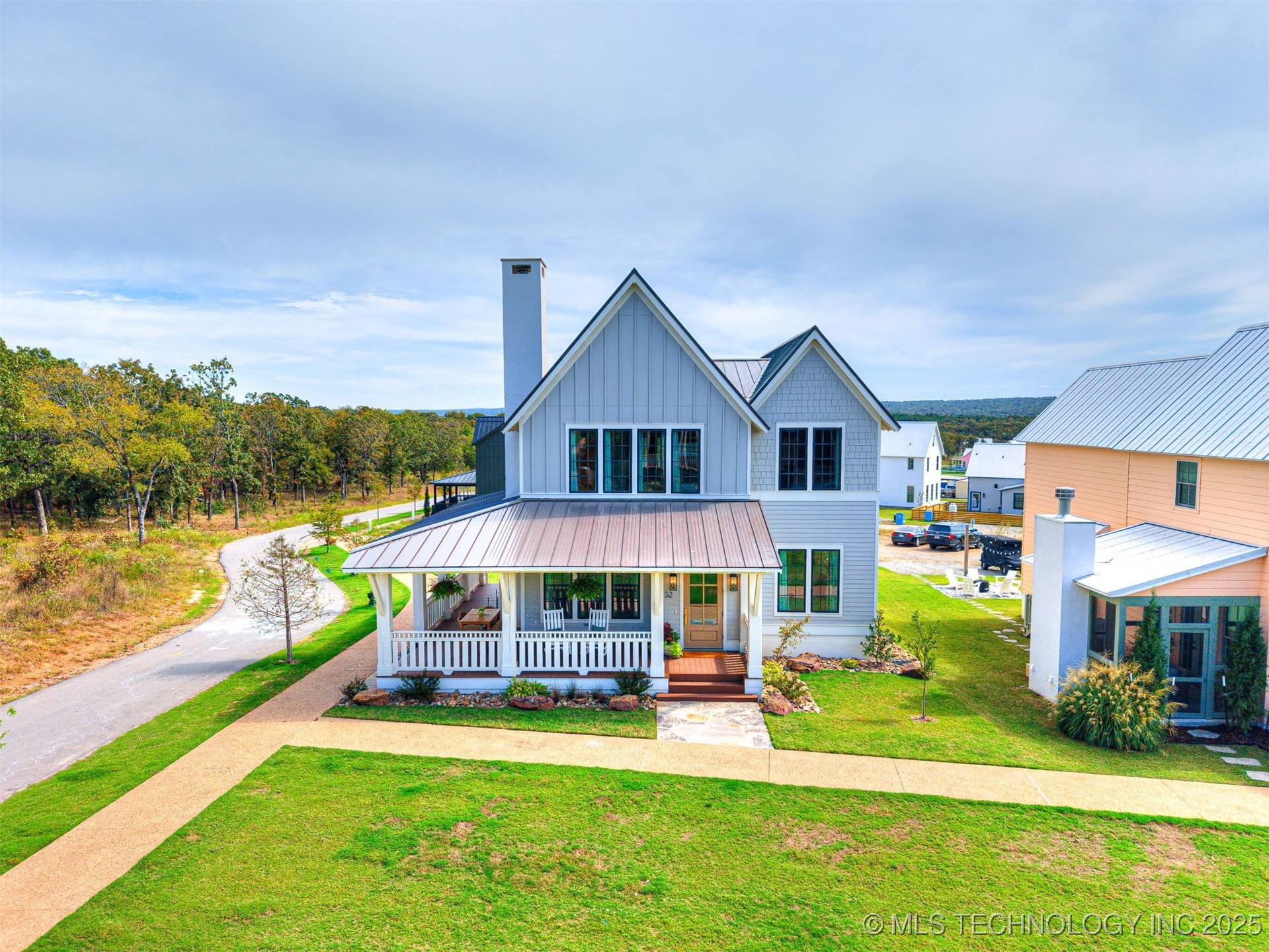52 Redbud Street