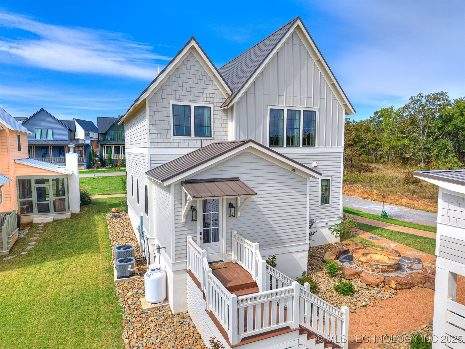 52 Redbud Street