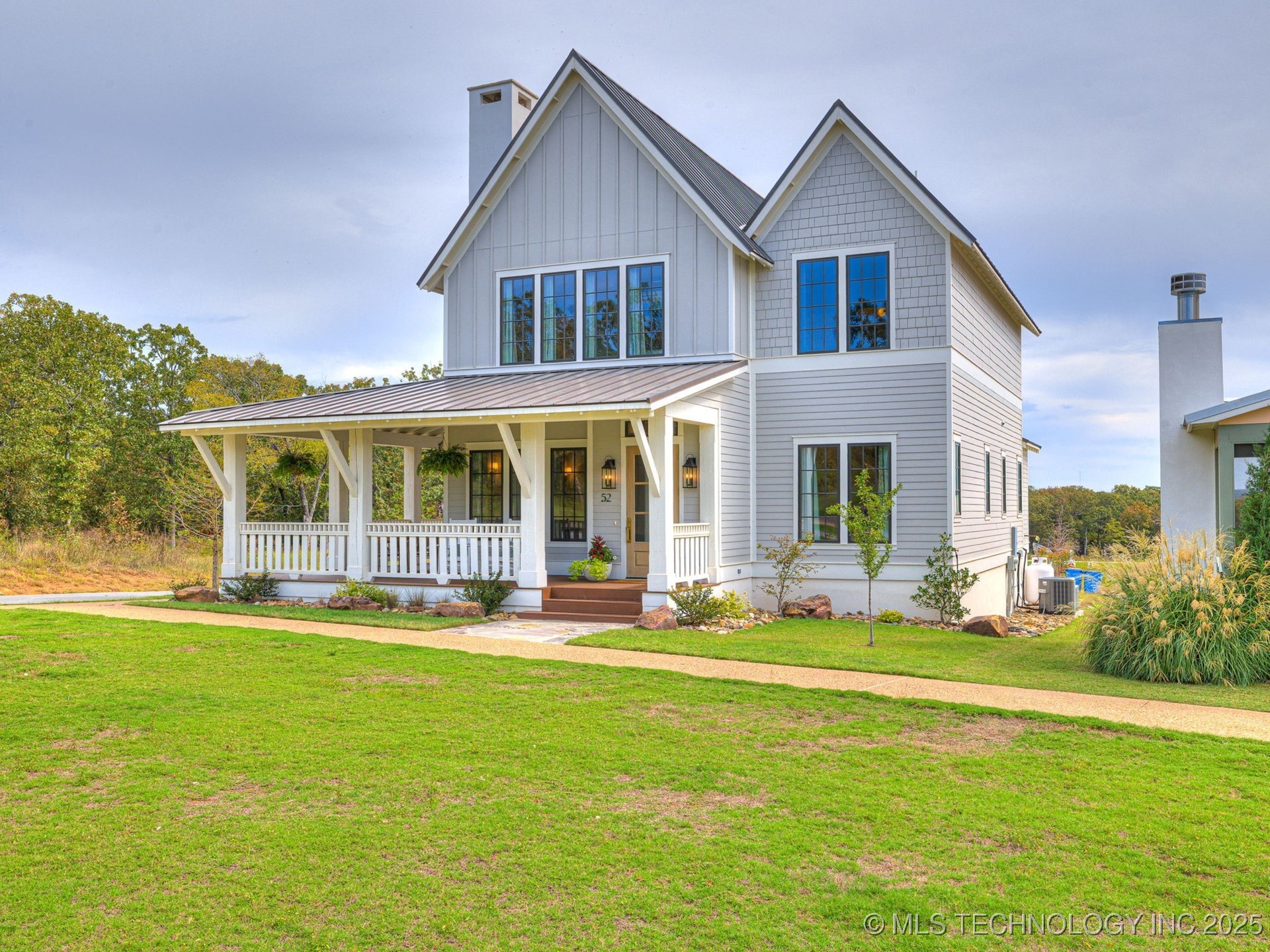 52 Redbud Street