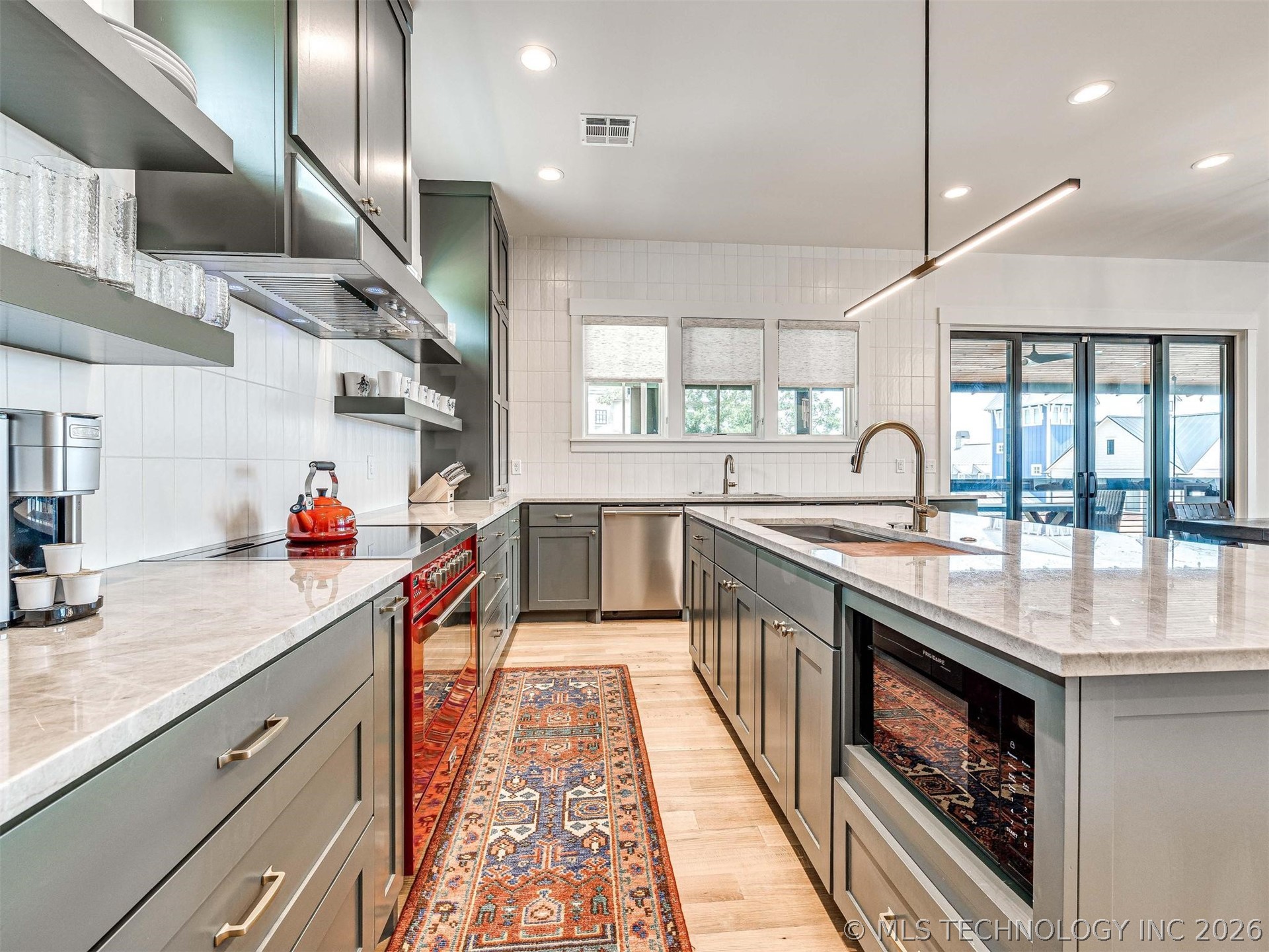 111 Lower Greenway