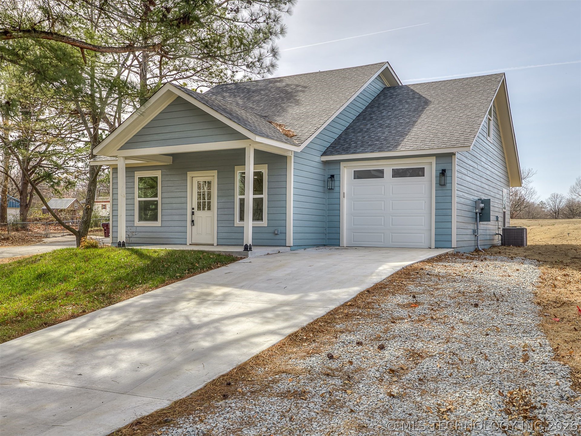 1701 E McGill Circle