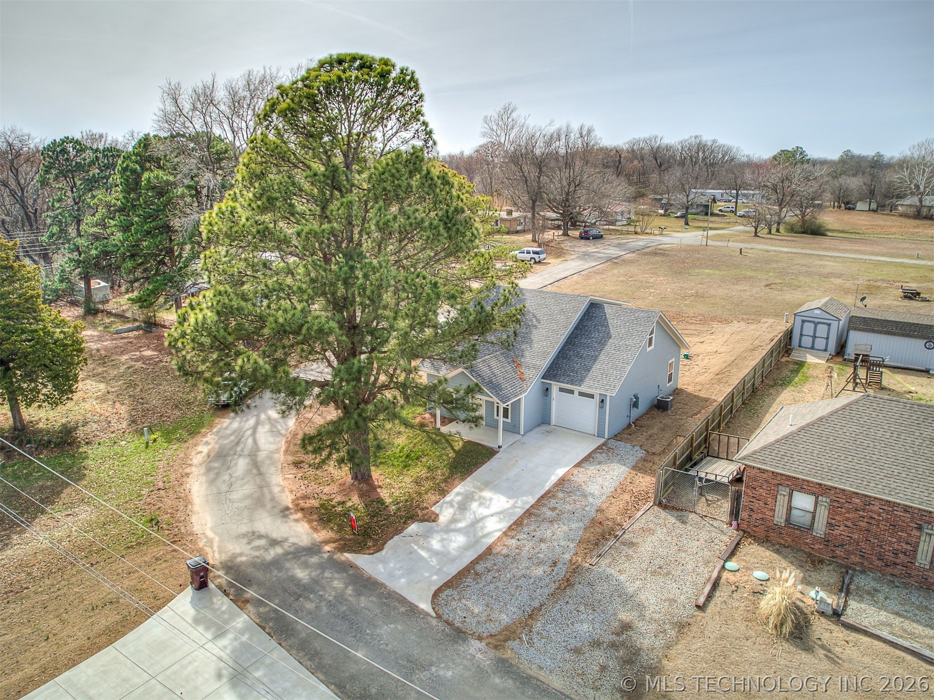 1701 E McGill Circle