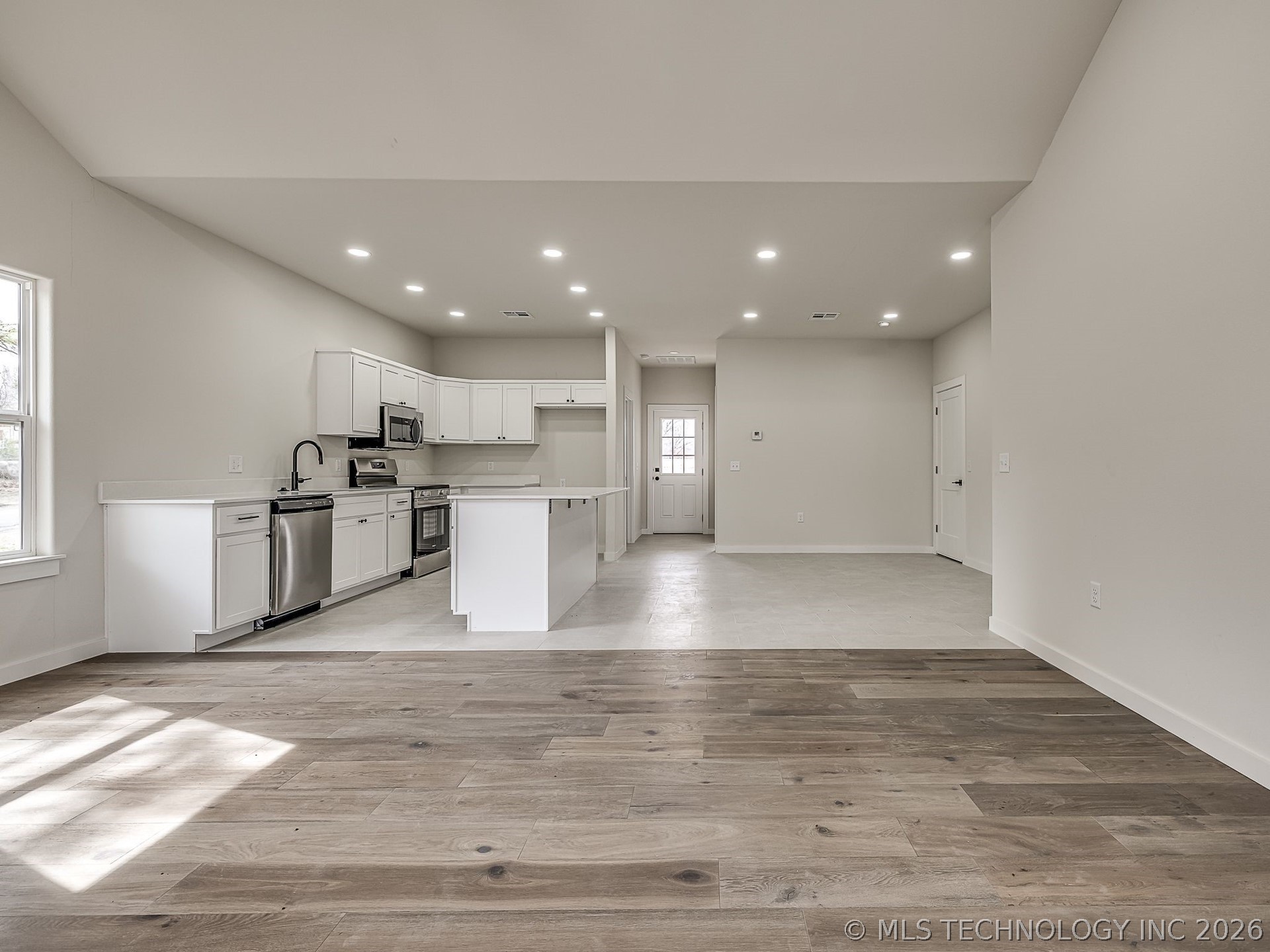 1701 E McGill Circle