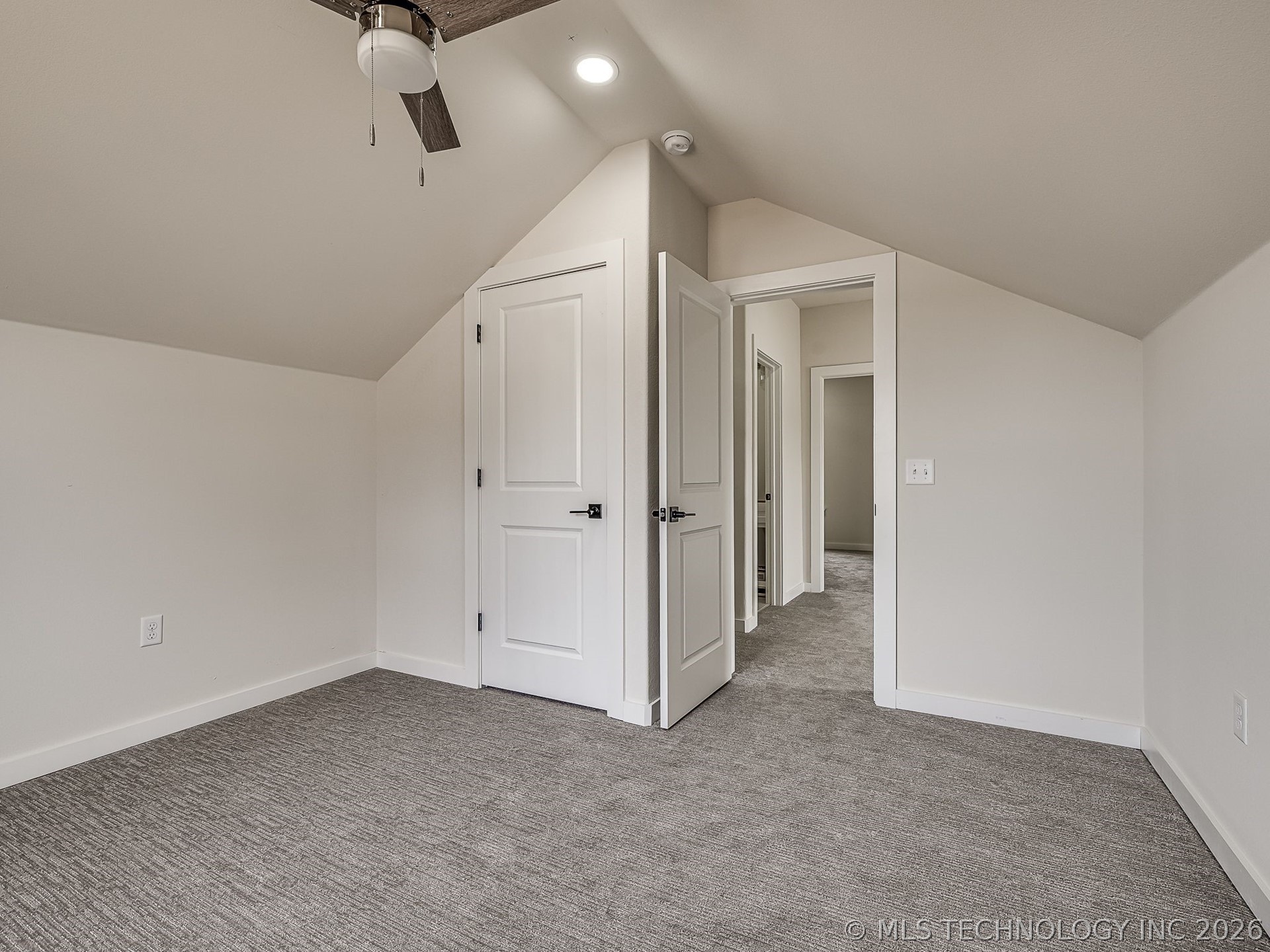 1701 E McGill Circle