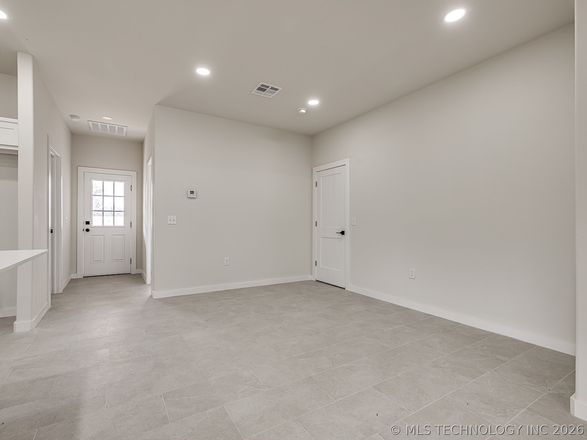 1701 E McGill Circle