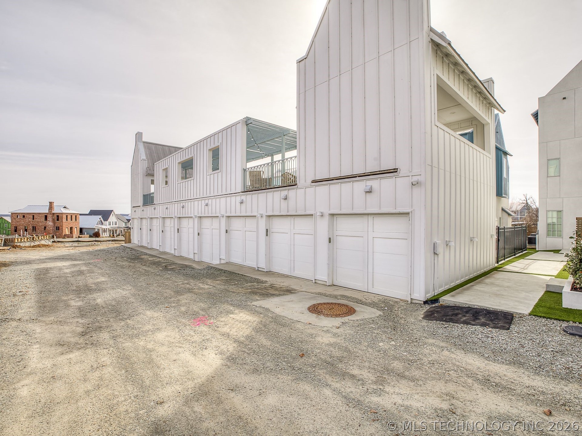 53 Lower Greenway C