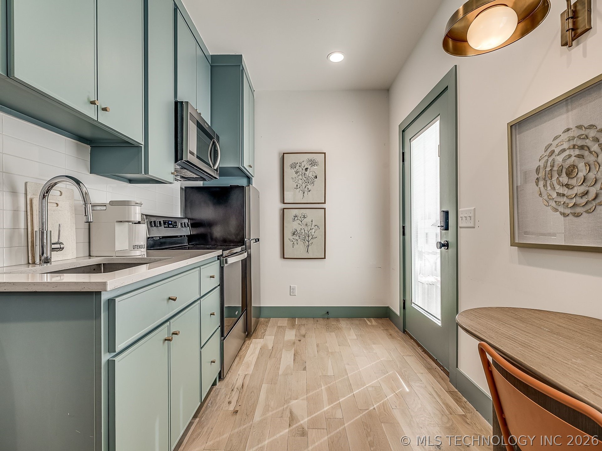 53 Lower Greenway C