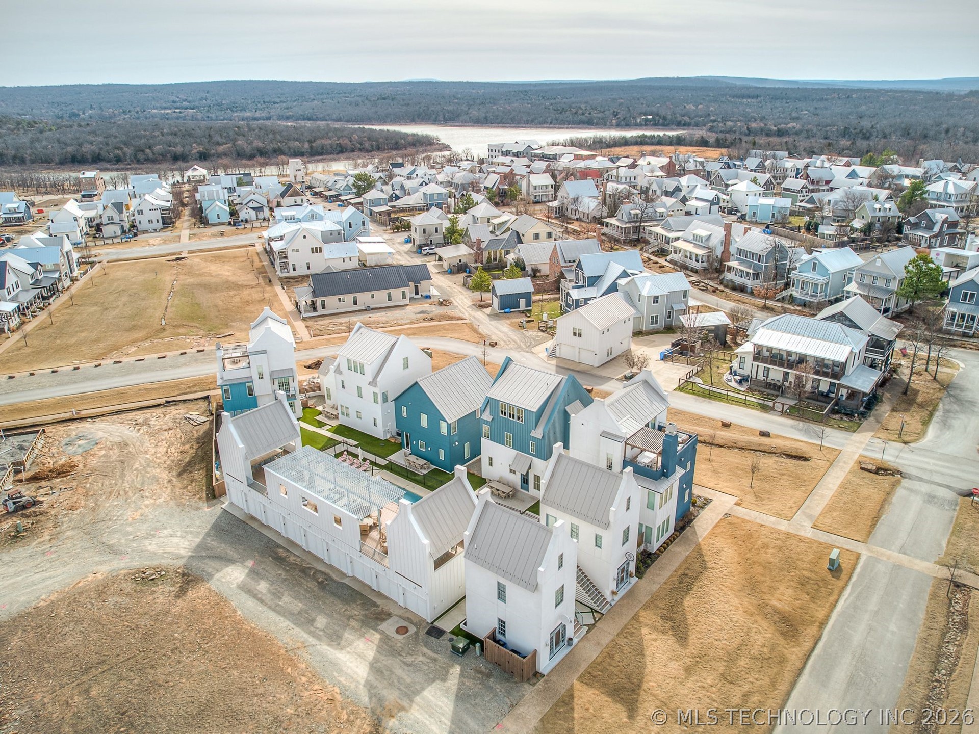 53 Lower Greenway C