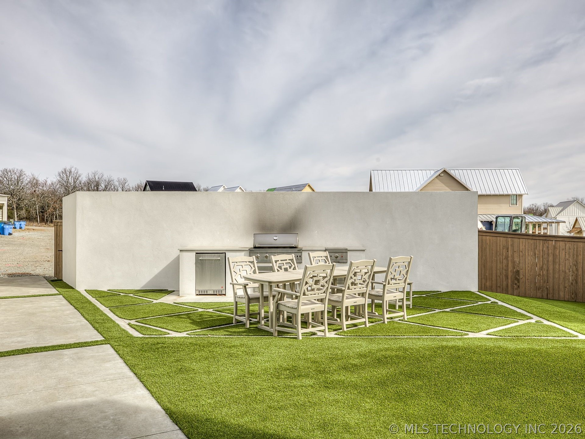 53 Lower Greenway C