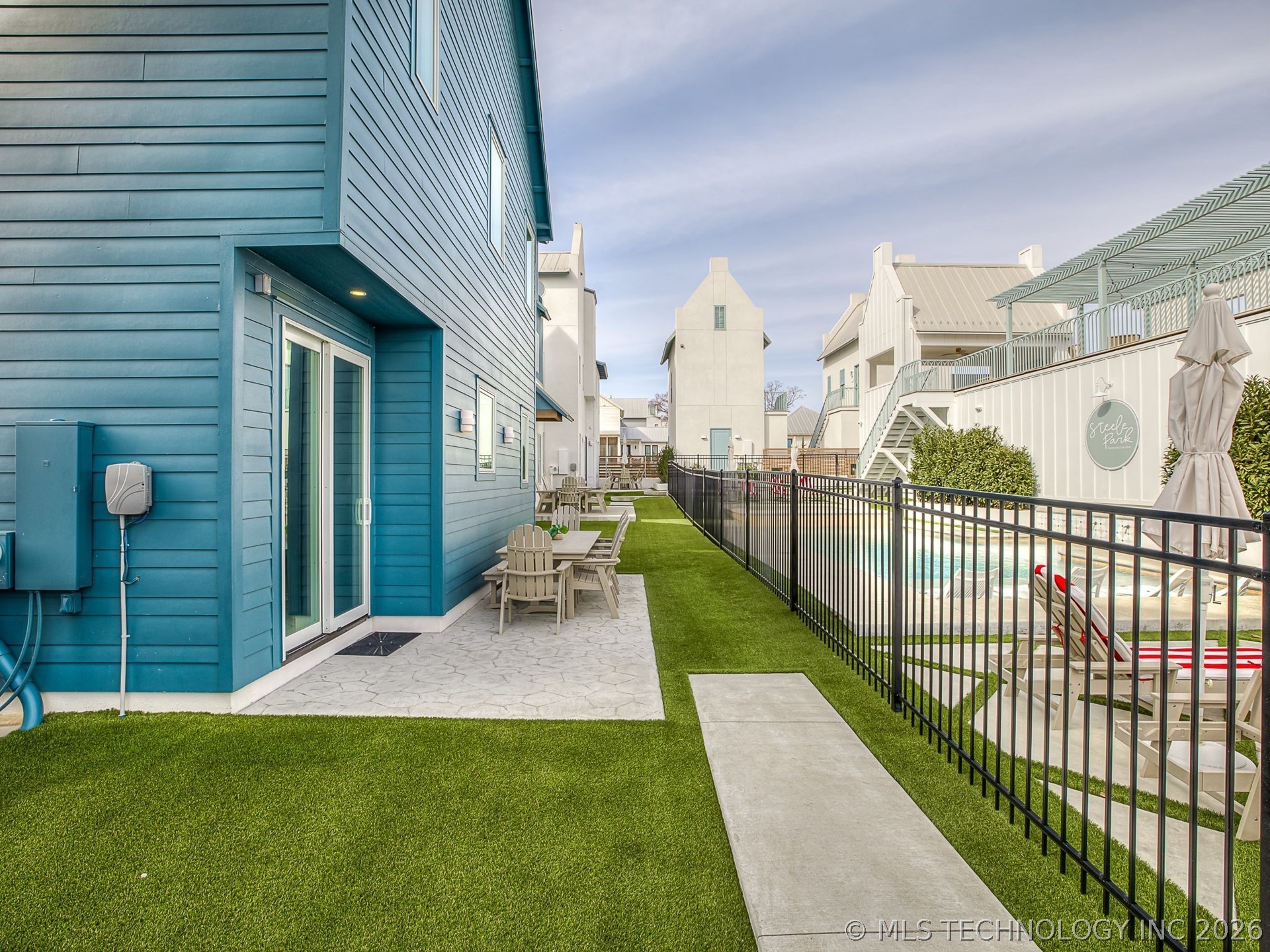 53 Lower Greenway C