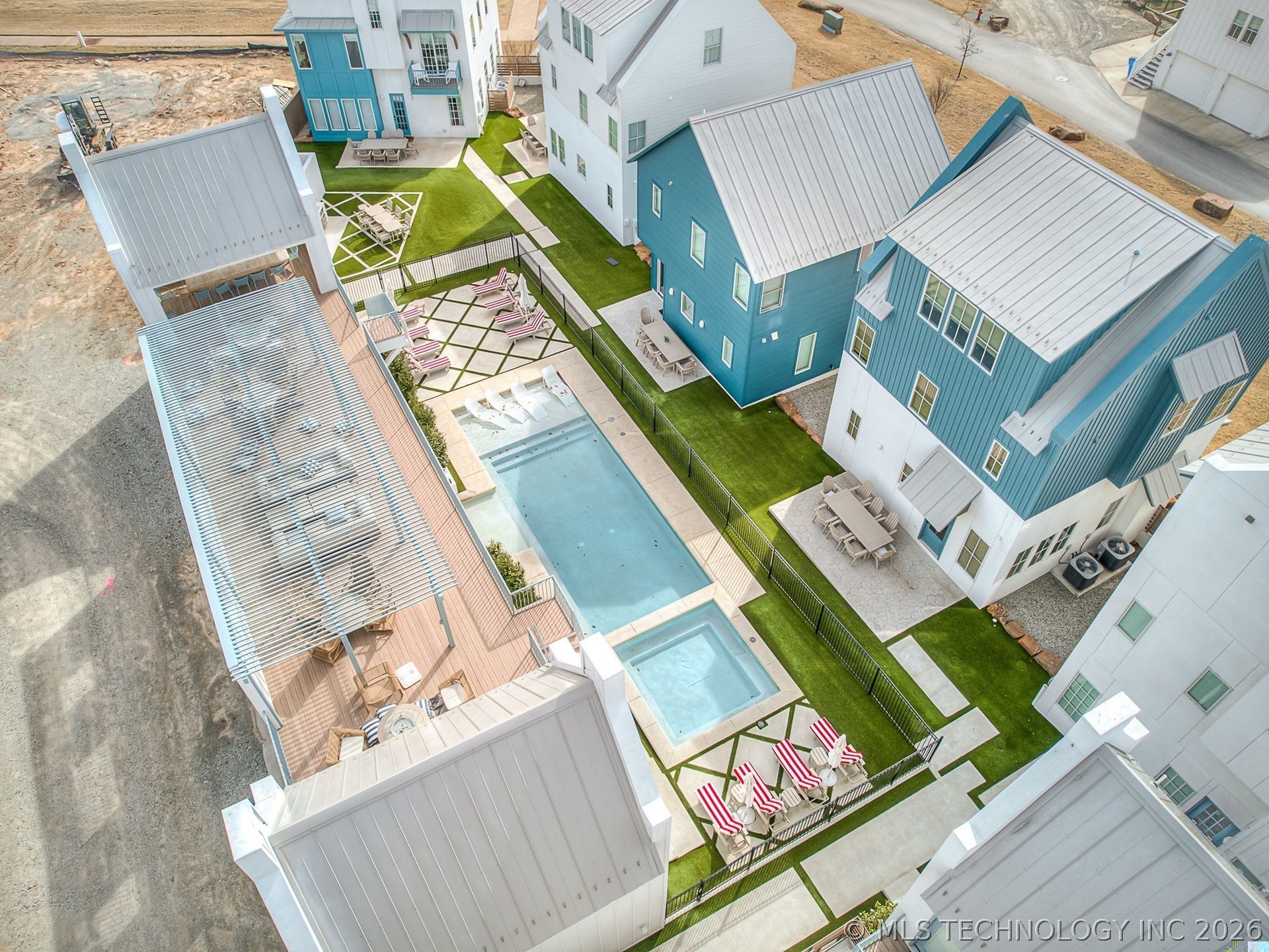 53 Lower Greenway B