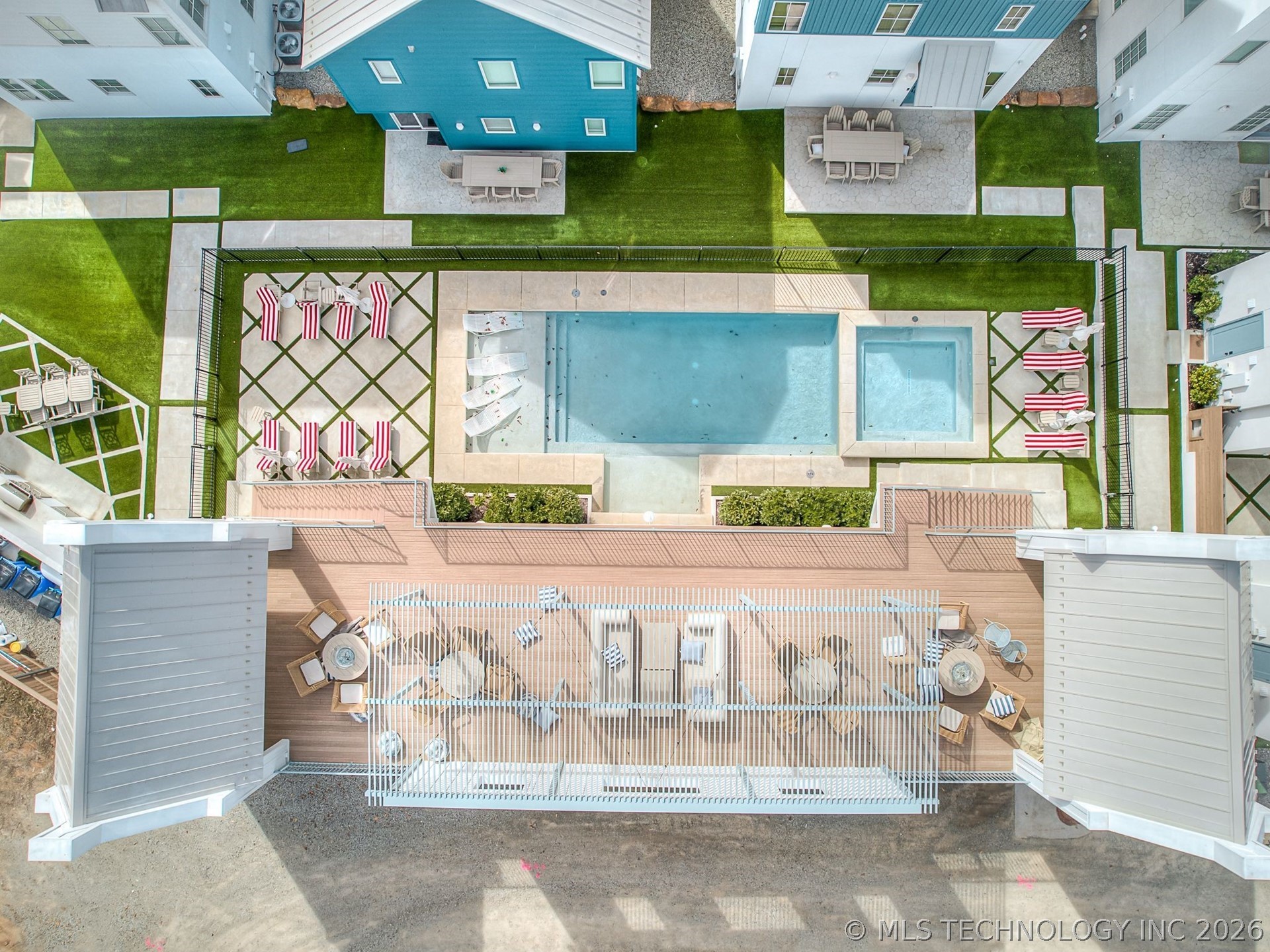 53 Lower Greenway B