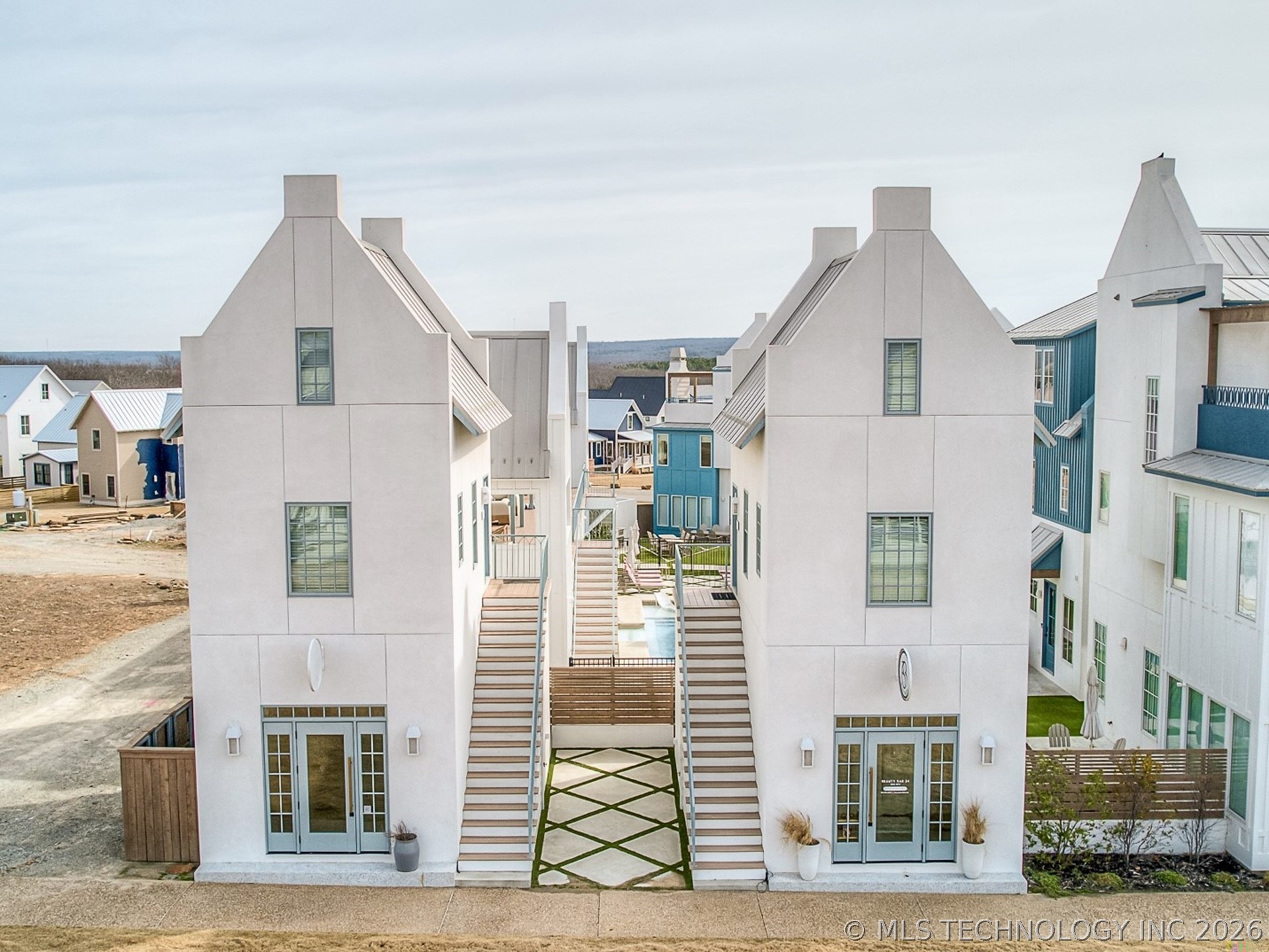 53 Lower Greenway B