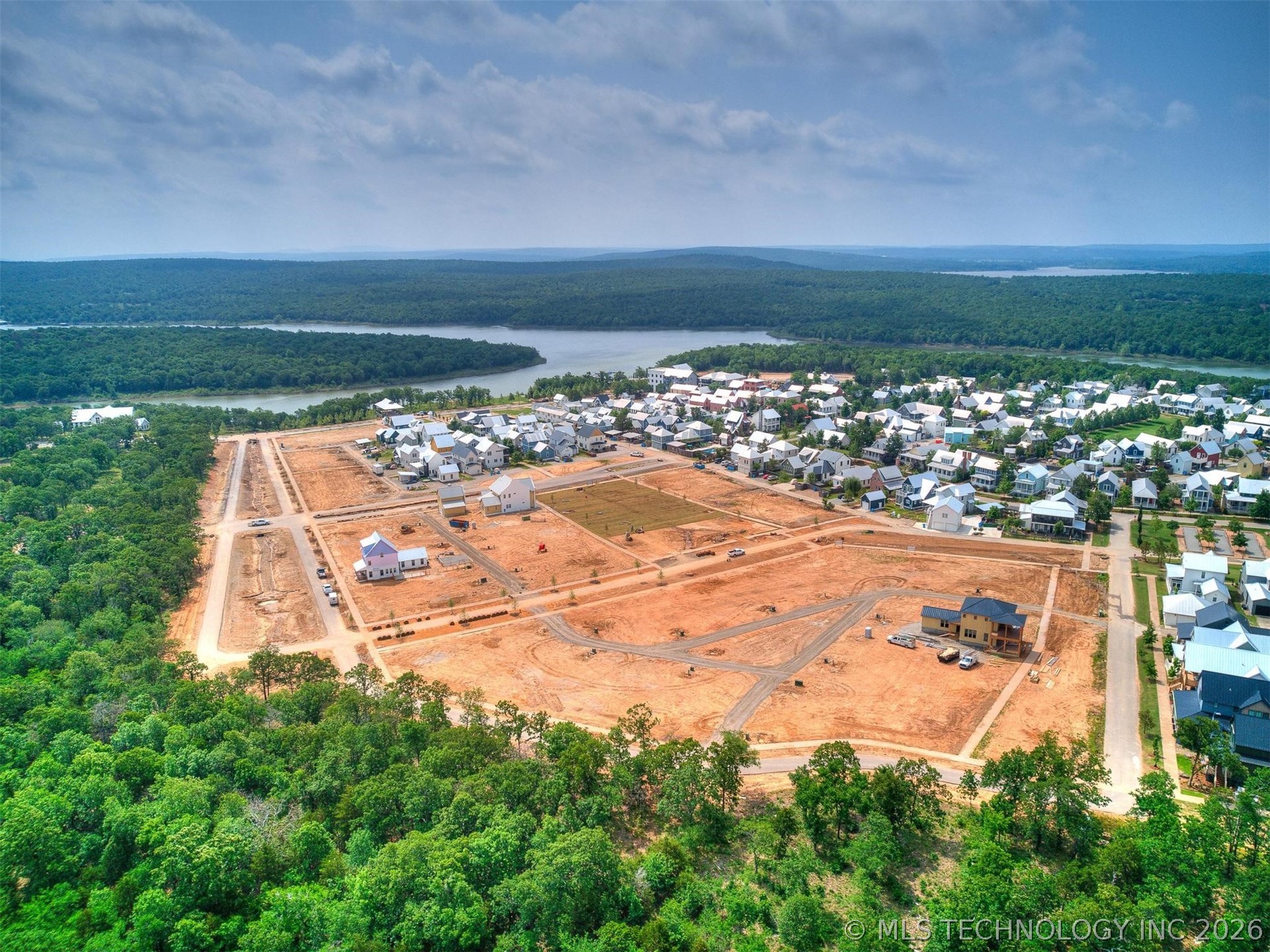 32 Hill Street