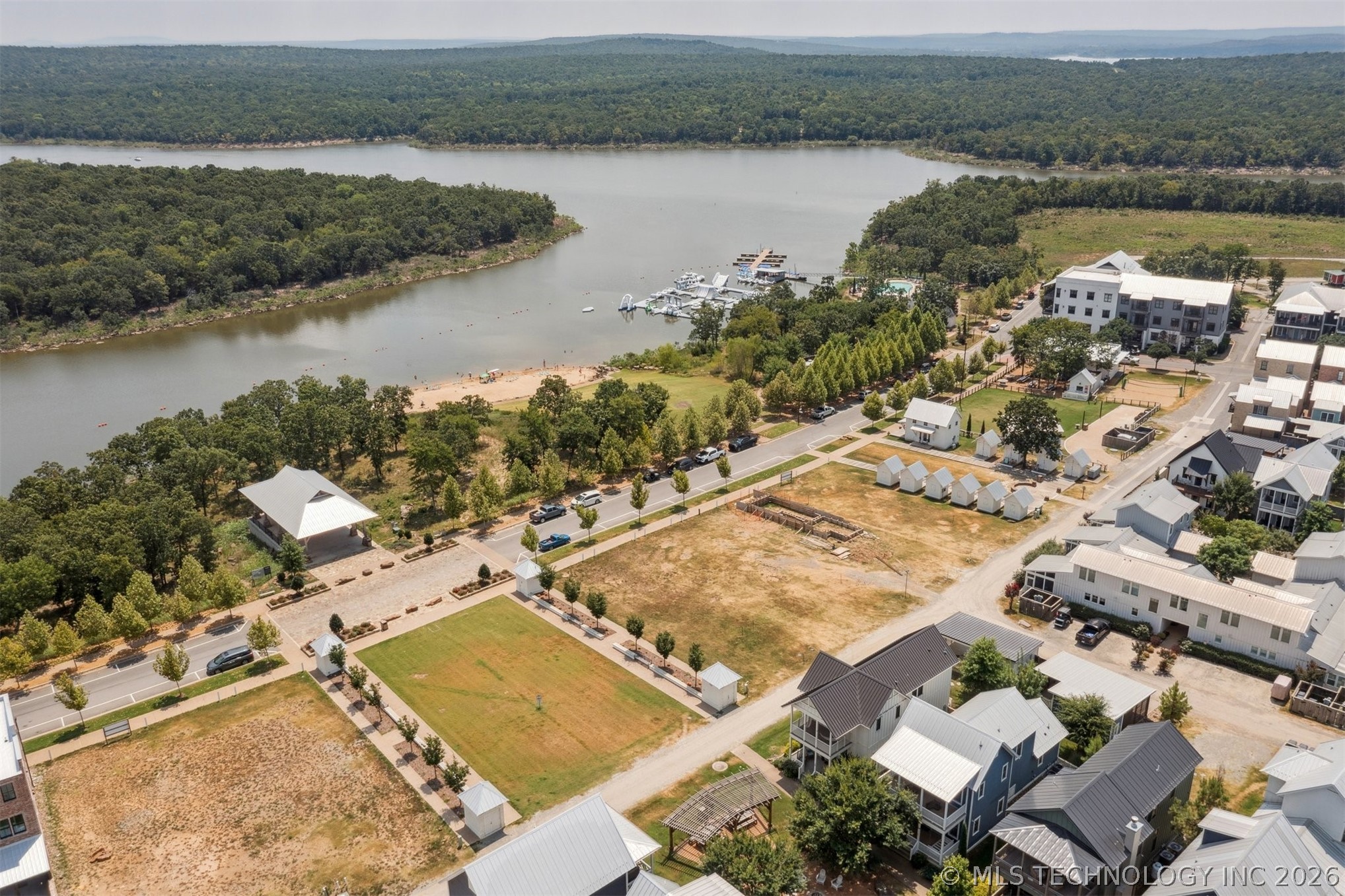 39 Lower Greenway