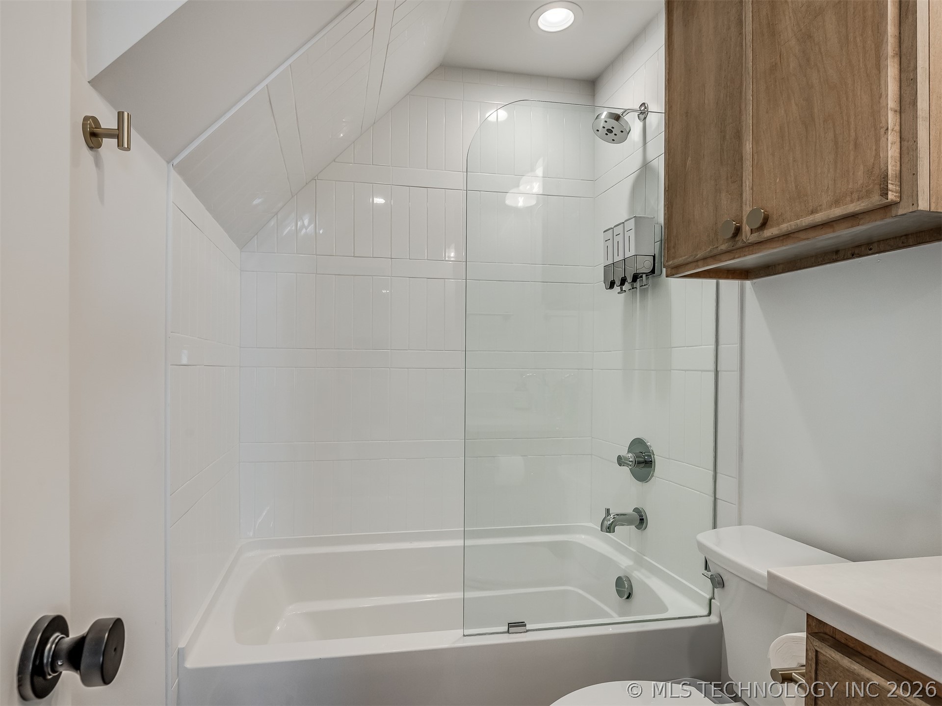 51 Lower Greenway A