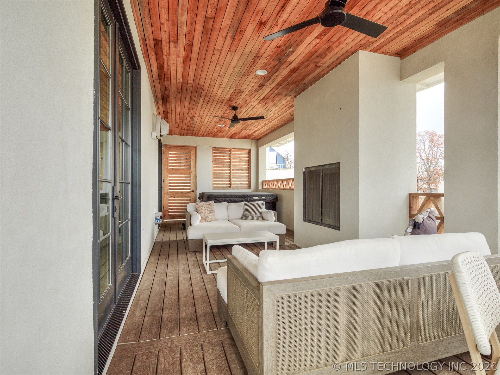 105 Lower Greenway