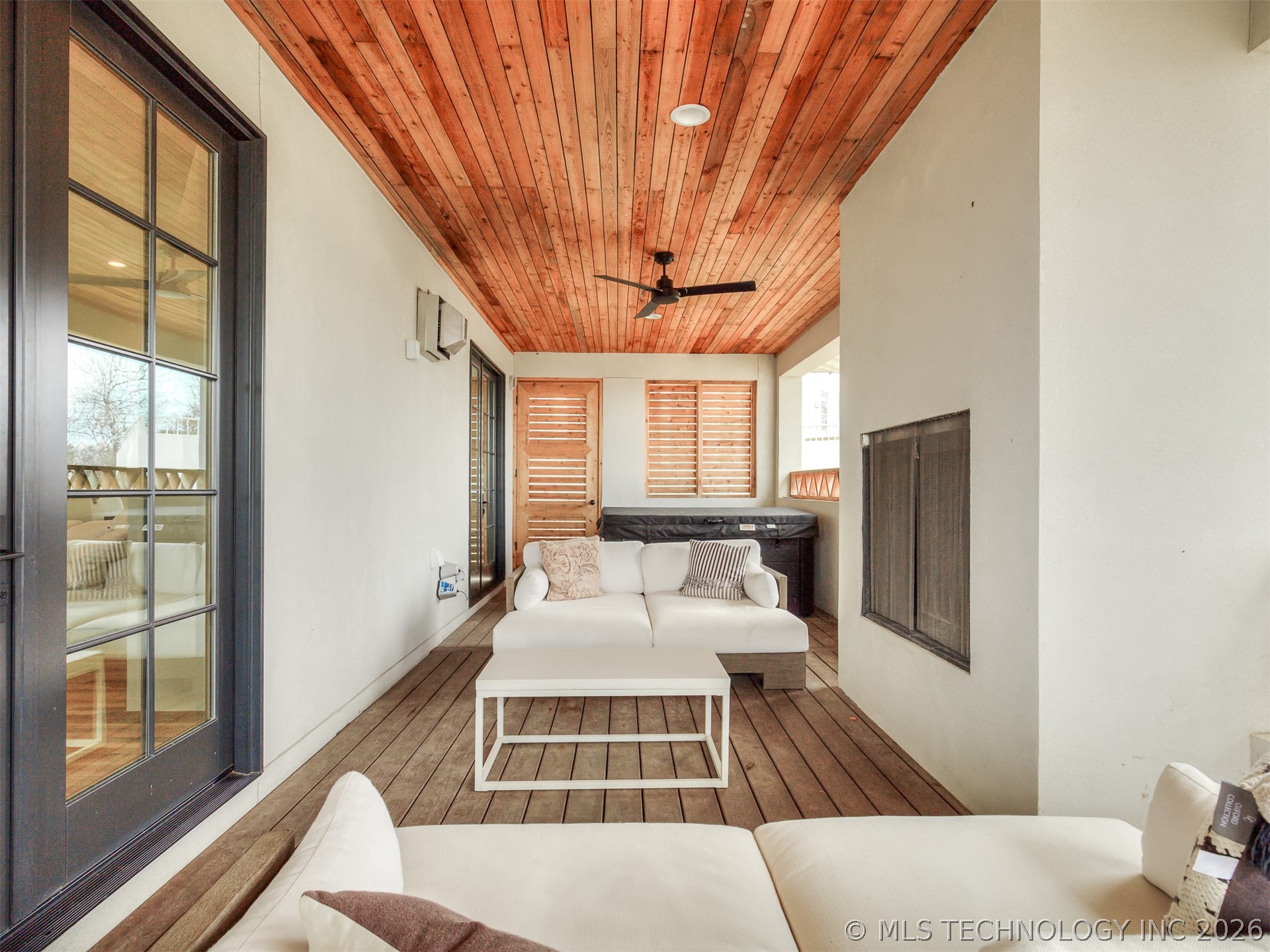 105 Lower Greenway