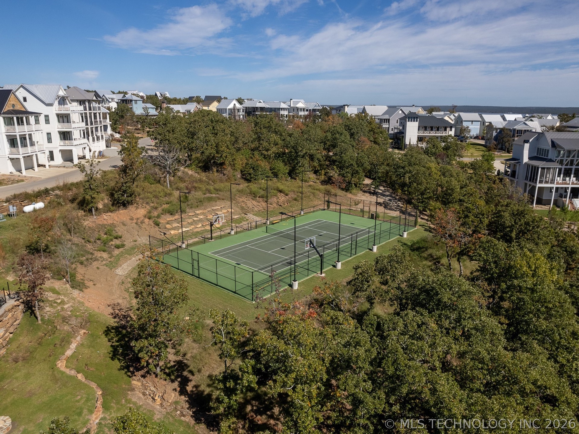 105 Lower Greenway
